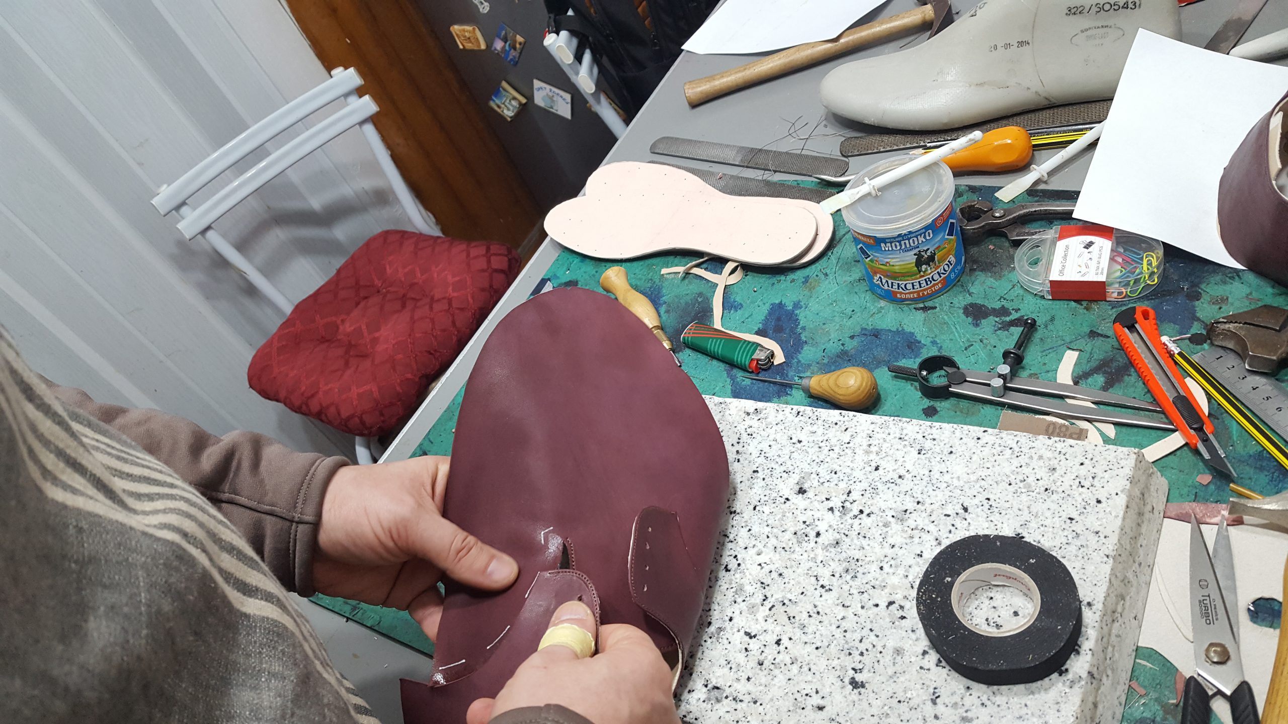Handcrafting leather footwear process